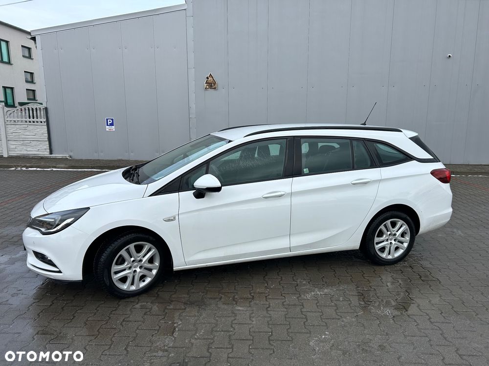 Opel Astra 2018 photo 5