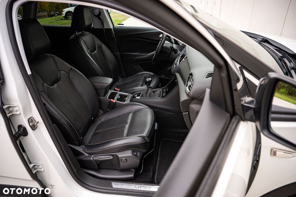 Opel Grandland X 1.6 D Start/Stop Business INNOVATION - 9