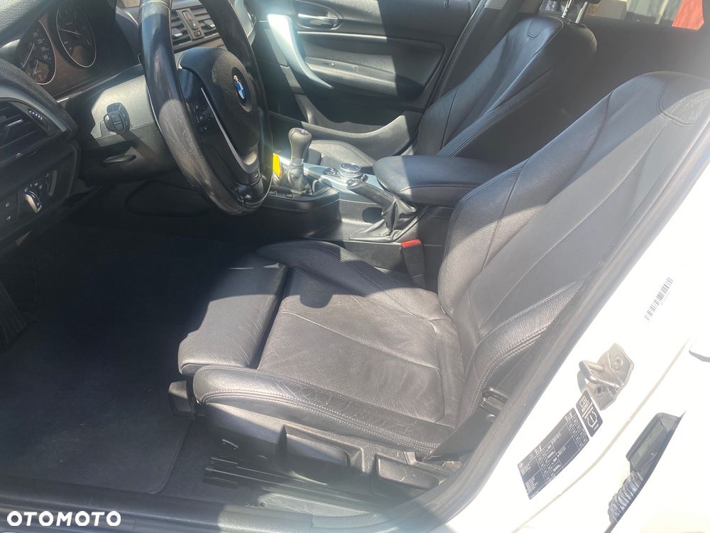 BMW Seria 1 120d BluePerformance Sport Line - 29