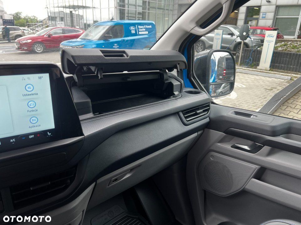 Ford Transit Custom - 21