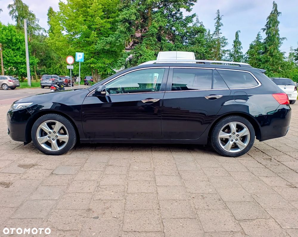 Honda Accord 2.0 Executive - 22