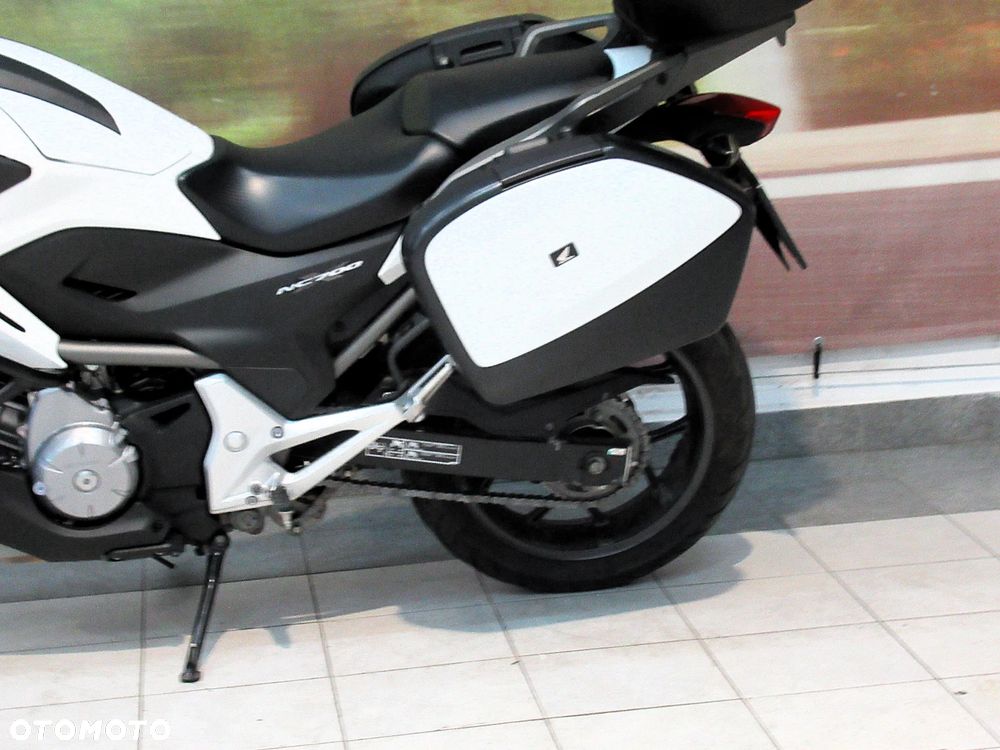 Honda NC - 9