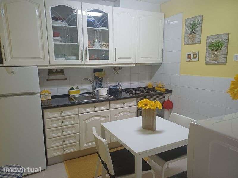 Moradia T2+1 com Terraço - Grande imagem: 3/8
