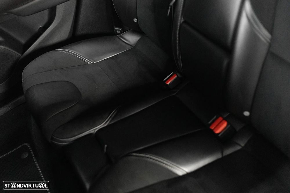 Volvo V40 D2 RDesign - 27