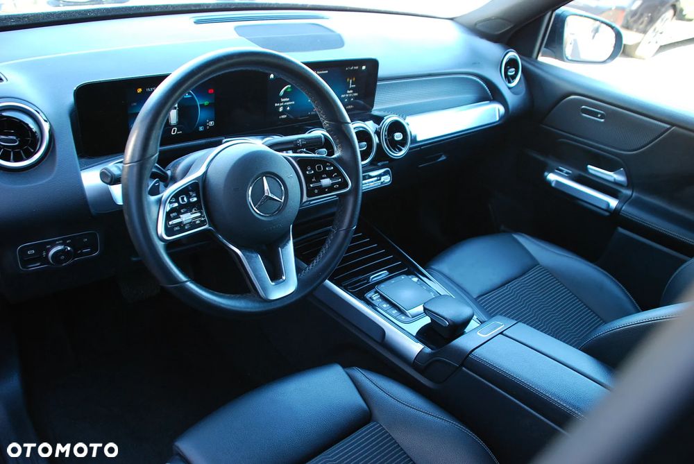 Mercedes-Benz GLB 200 d Progressive 8G-DCT - 10