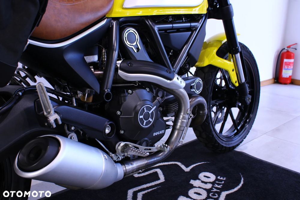 Ducati Scrambler - 22