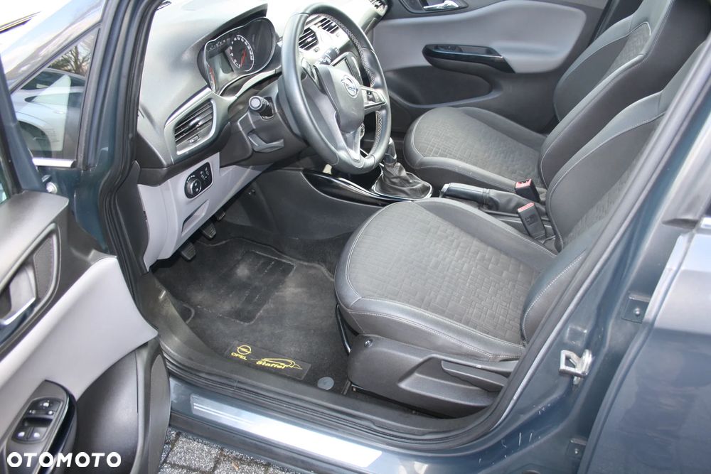 Opel Corsa 1.4 16V Cosmo - 17