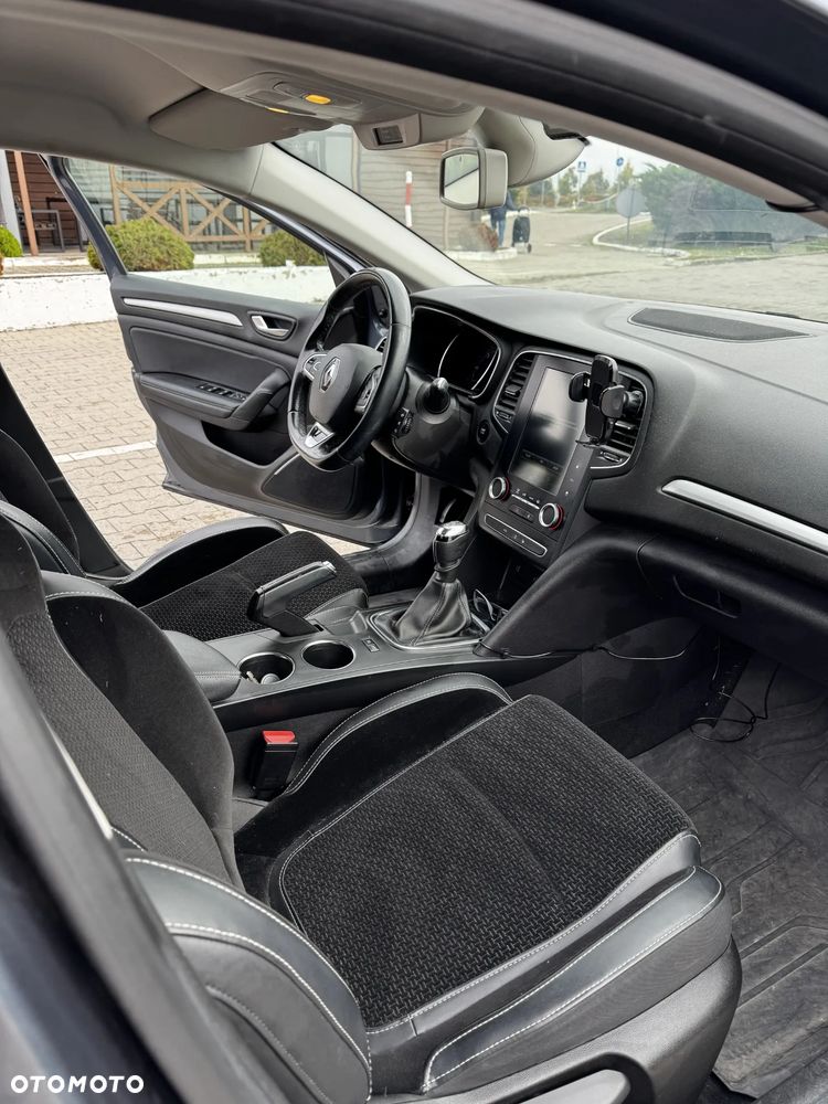 Renault Megane - 9