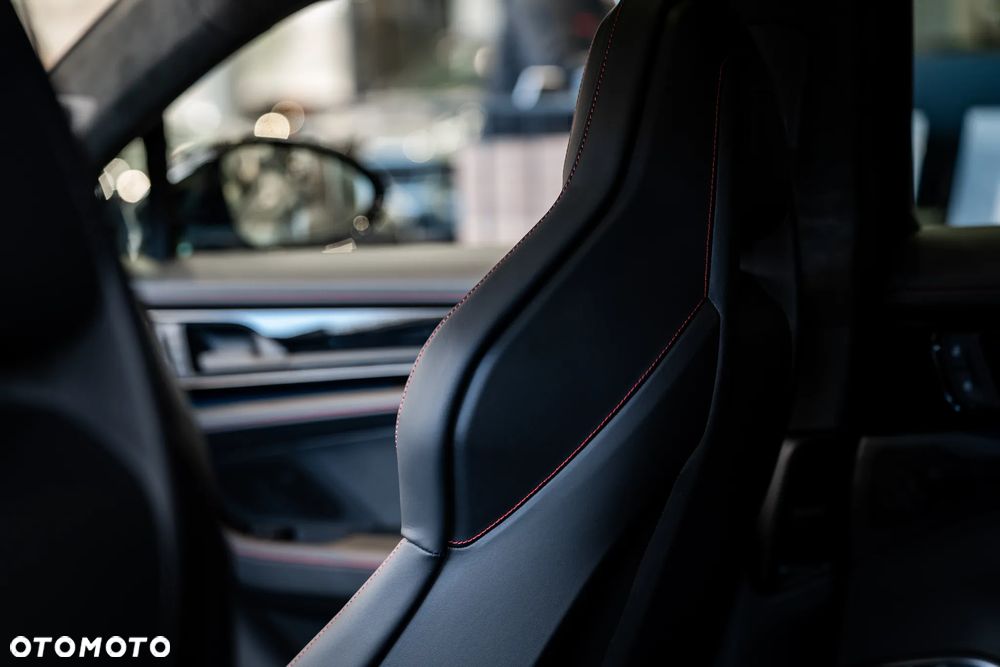 Porsche Panamera GTS - 24