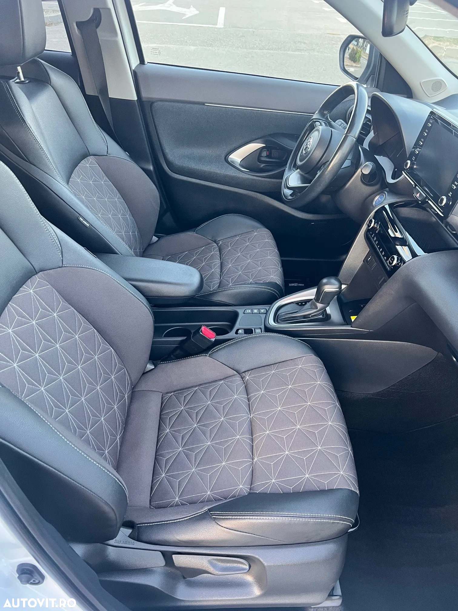 Toyota Yaris Cross 1.5 l CVT Exclusive Elegant - 5