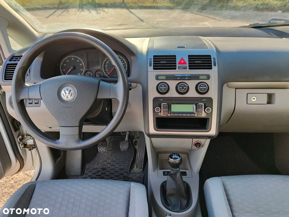 Volkswagen Touran 1.6 Trendline - 5