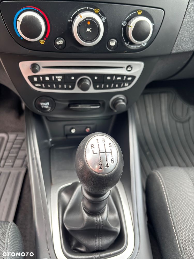 Renault Megane 1.6 16V 110 Expression - 23