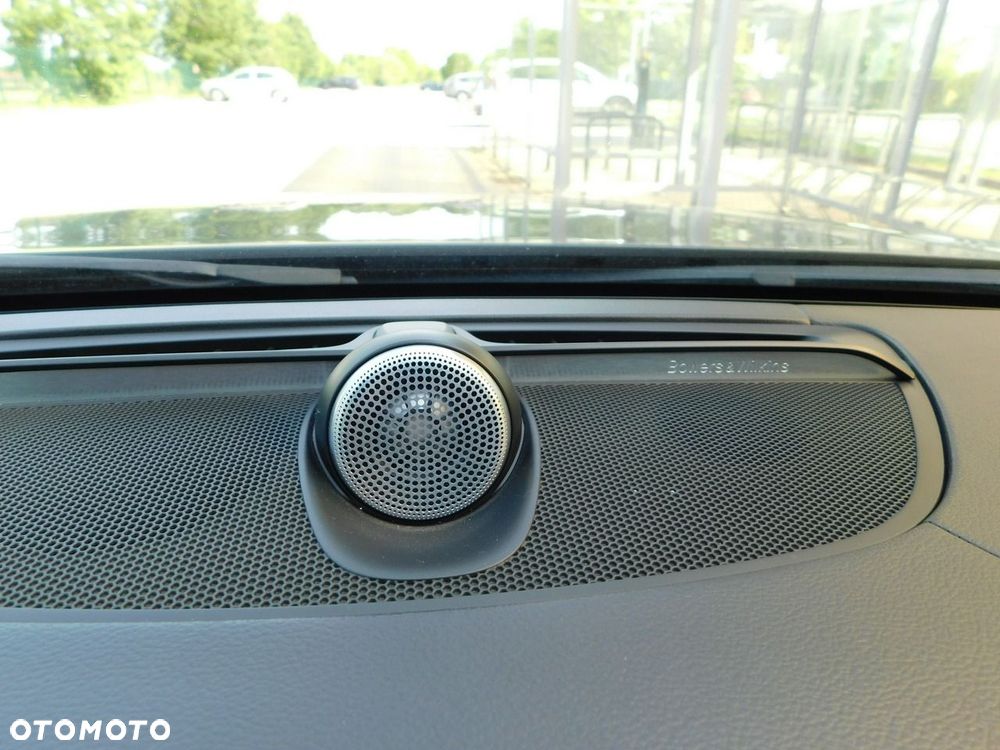 Volvo S90 - 26