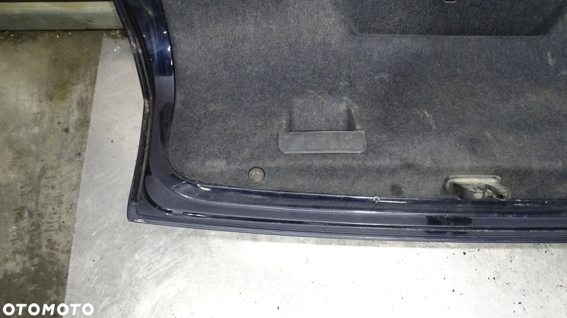 KLAPA TYŁ BAGAŻNIKA AUDI A4 B6 2.0 - 24