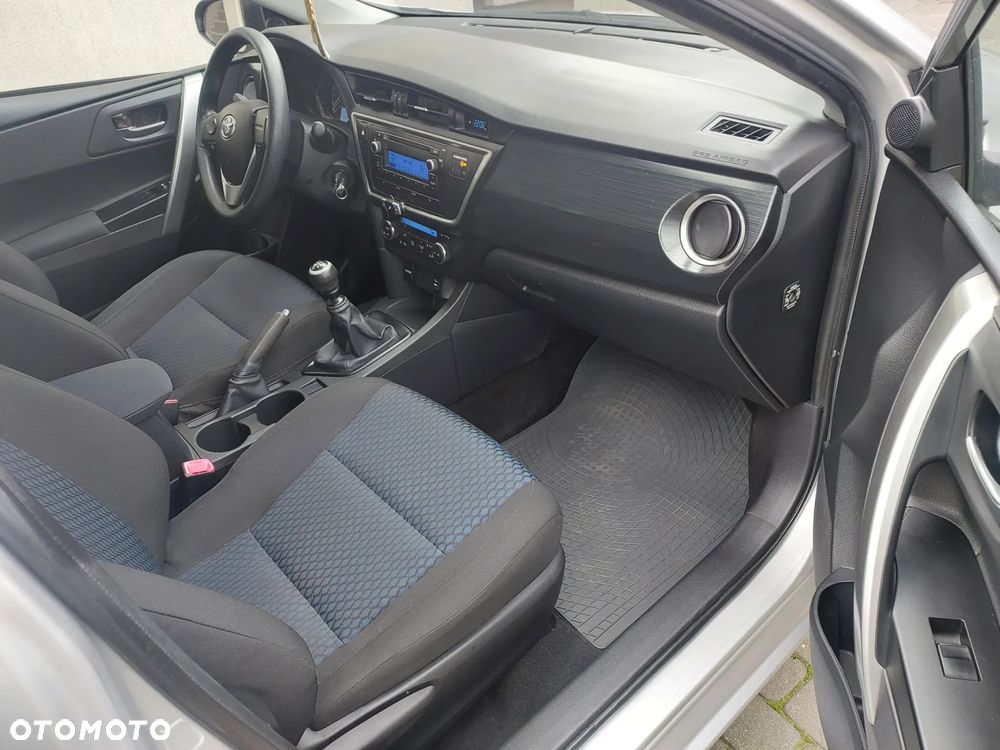 Toyota Auris 1.6 Comfort - 7