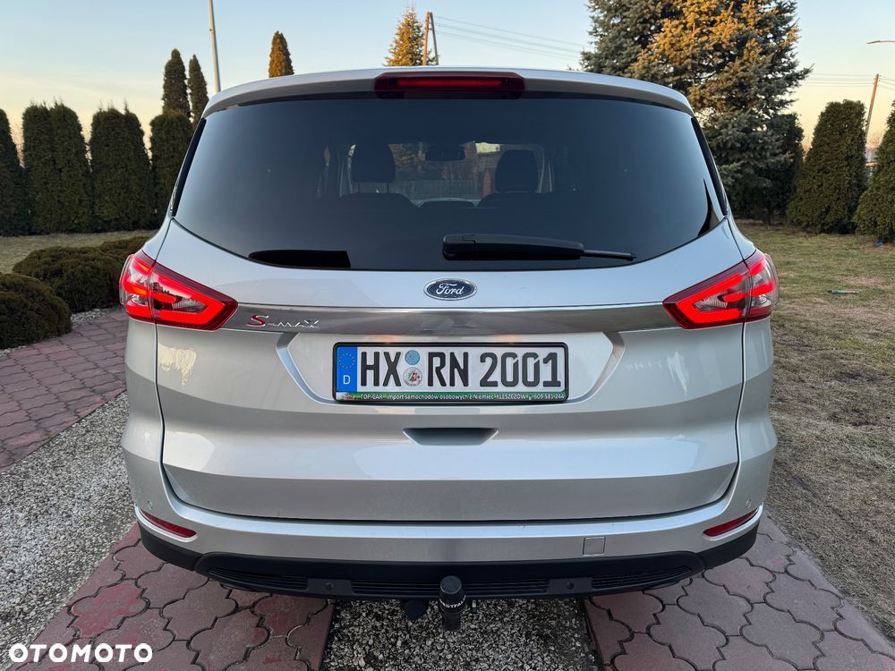 Ford S-Max 2.0 TDCi Titanium PowerShift - 9