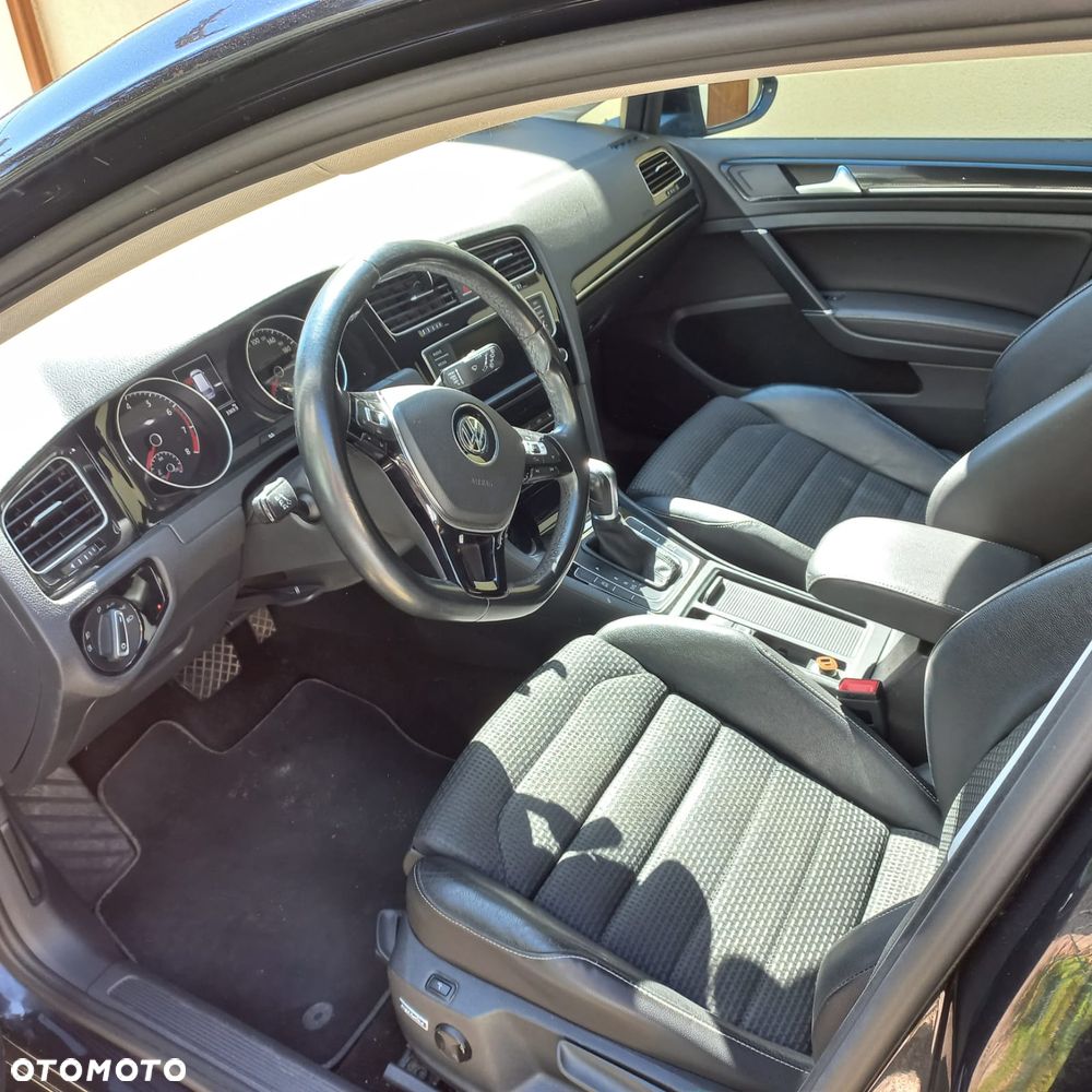 Volkswagen Golf 1.4 TSI BMT Highline DSG - 4