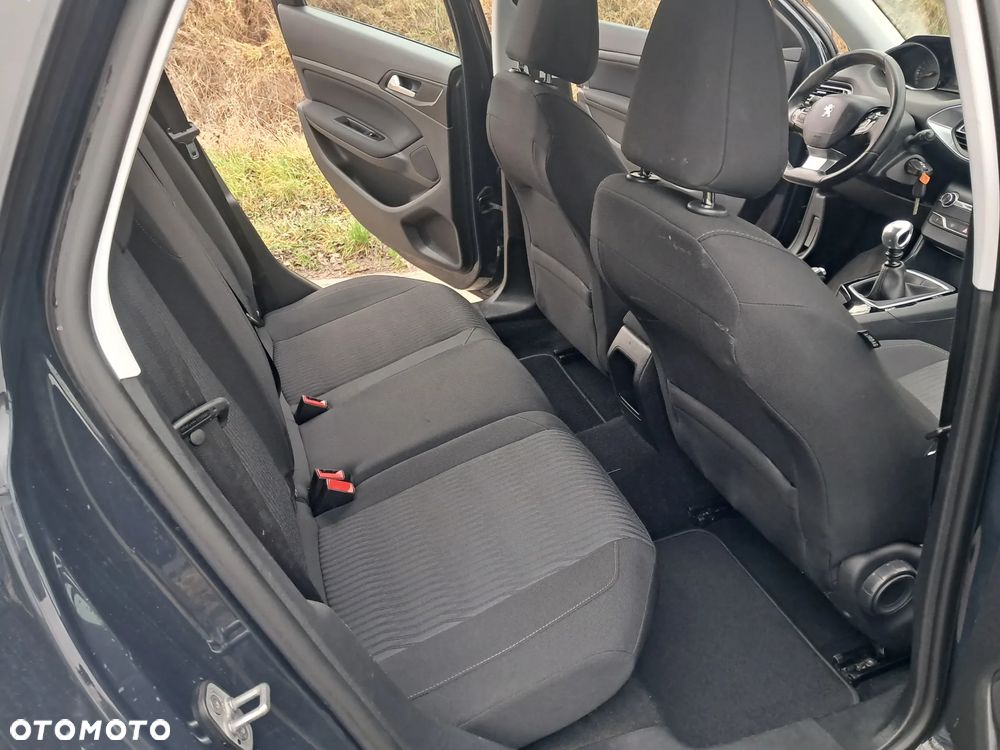 Peugeot 308 BlueHDi FAP 120 Stop&Start Active - 9