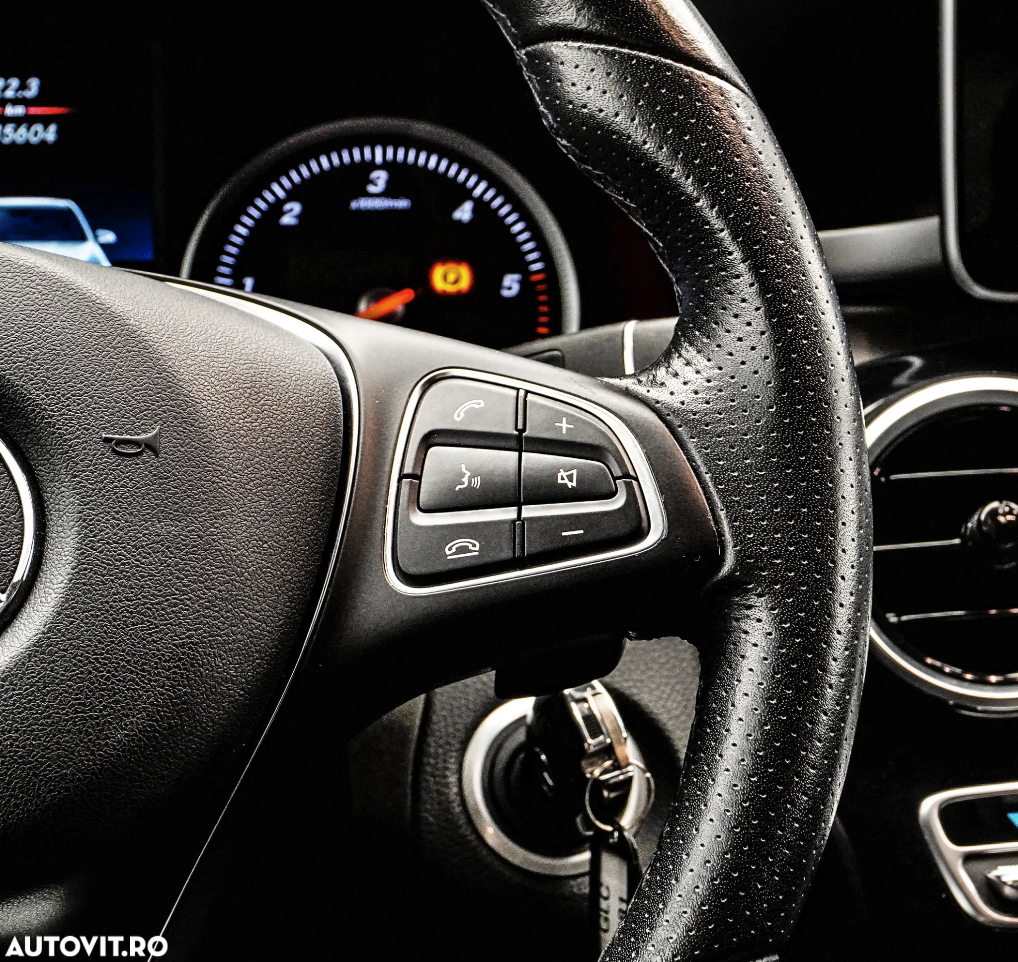 Mercedes-Benz GLC Coupe 220 d 4MATIC - 28