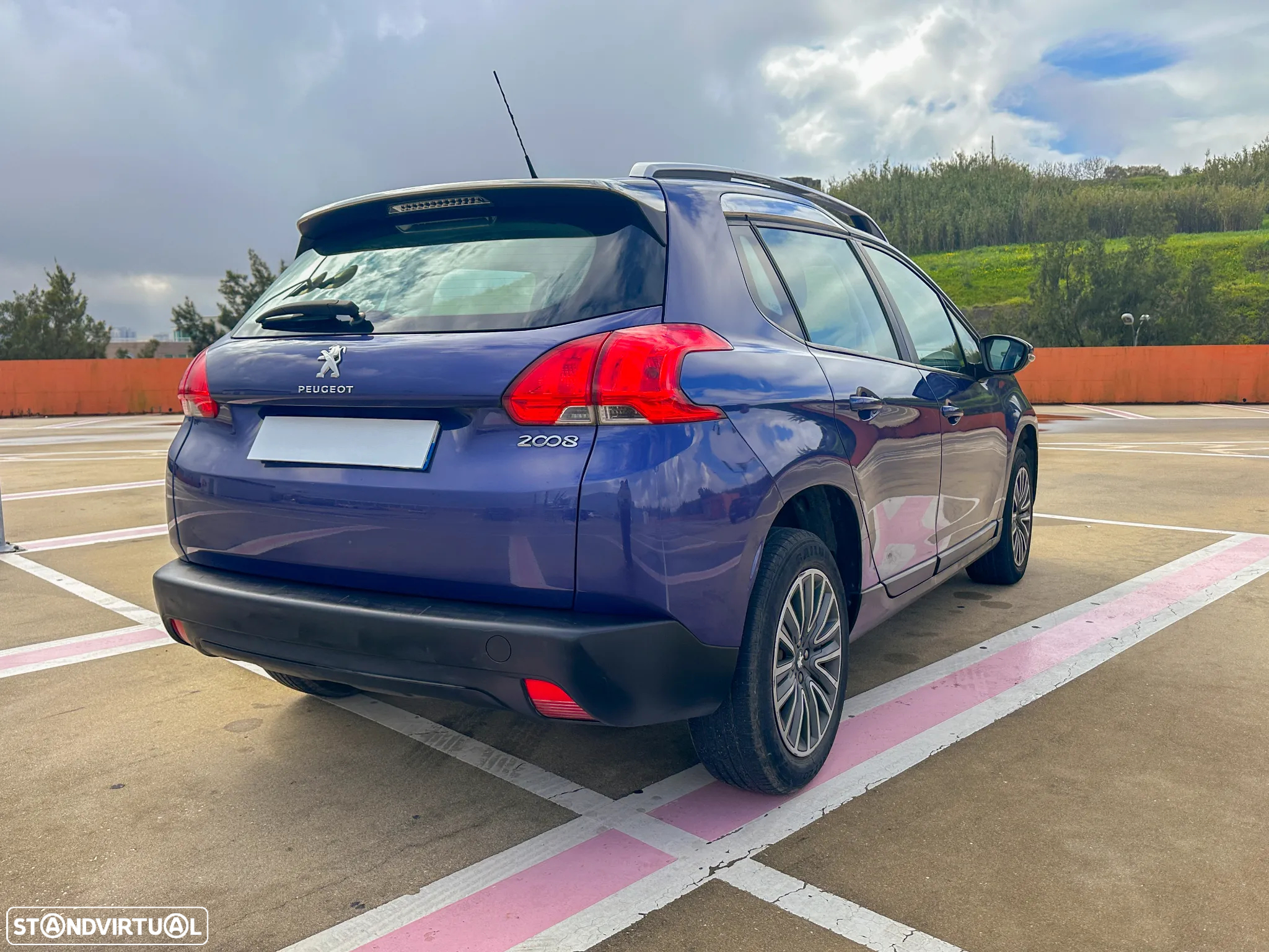 Peugeot 2008 1.2 VTi Active - 4
