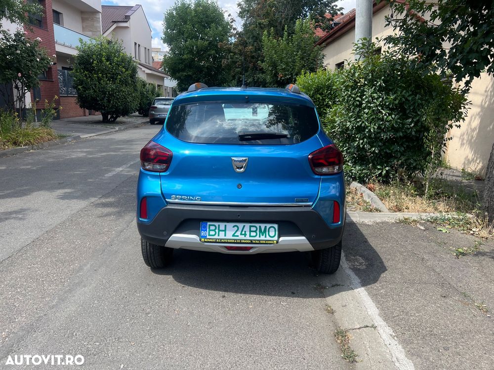 Dacia Spring Essential - 4