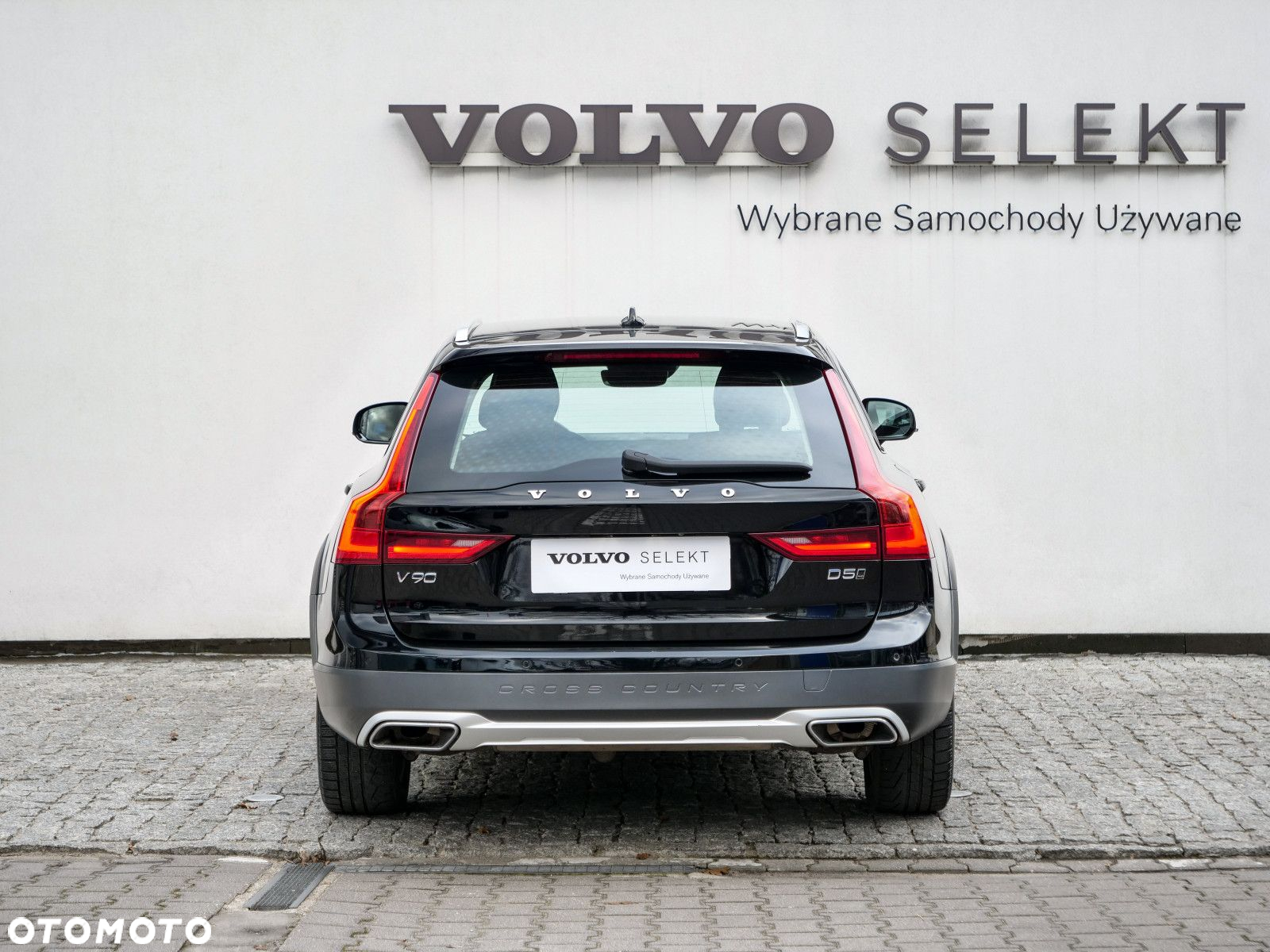 Volvo V90 Cross Country - 8