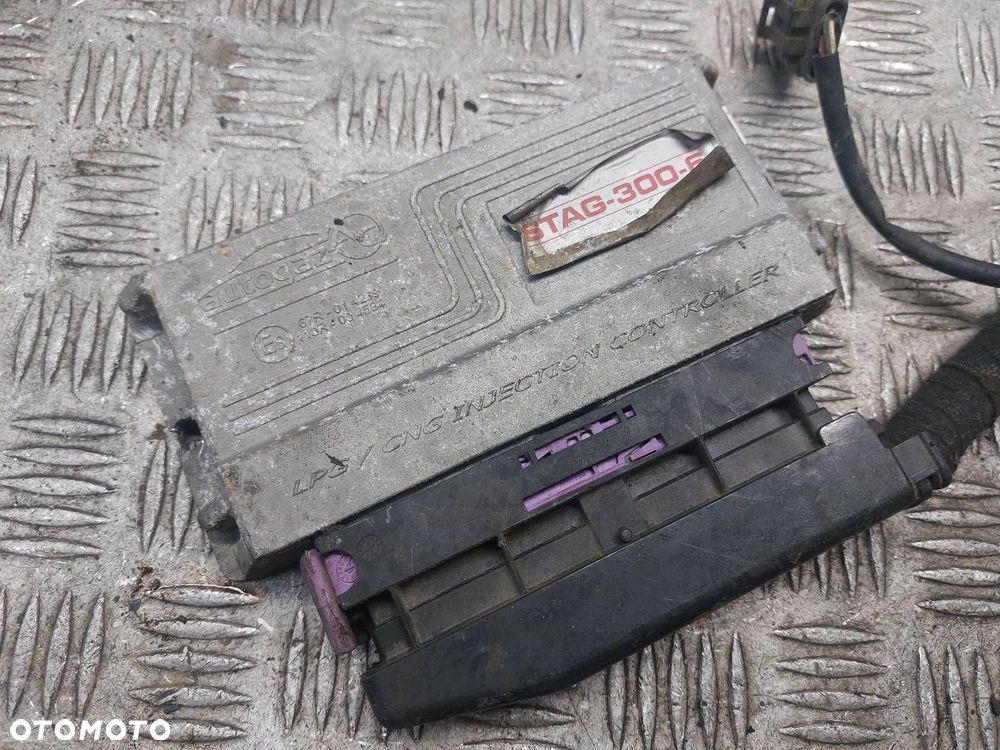 INSTALACJA GAZOWA LPG 6 CYL 67R010104  KME RED-1  STAG 300-6 - 7