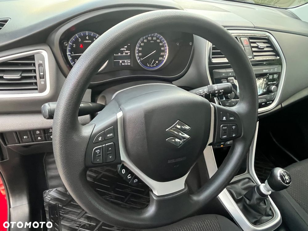 Suzuki SX4 S-Cross 1.4 SHVS Comfort Plus - 24