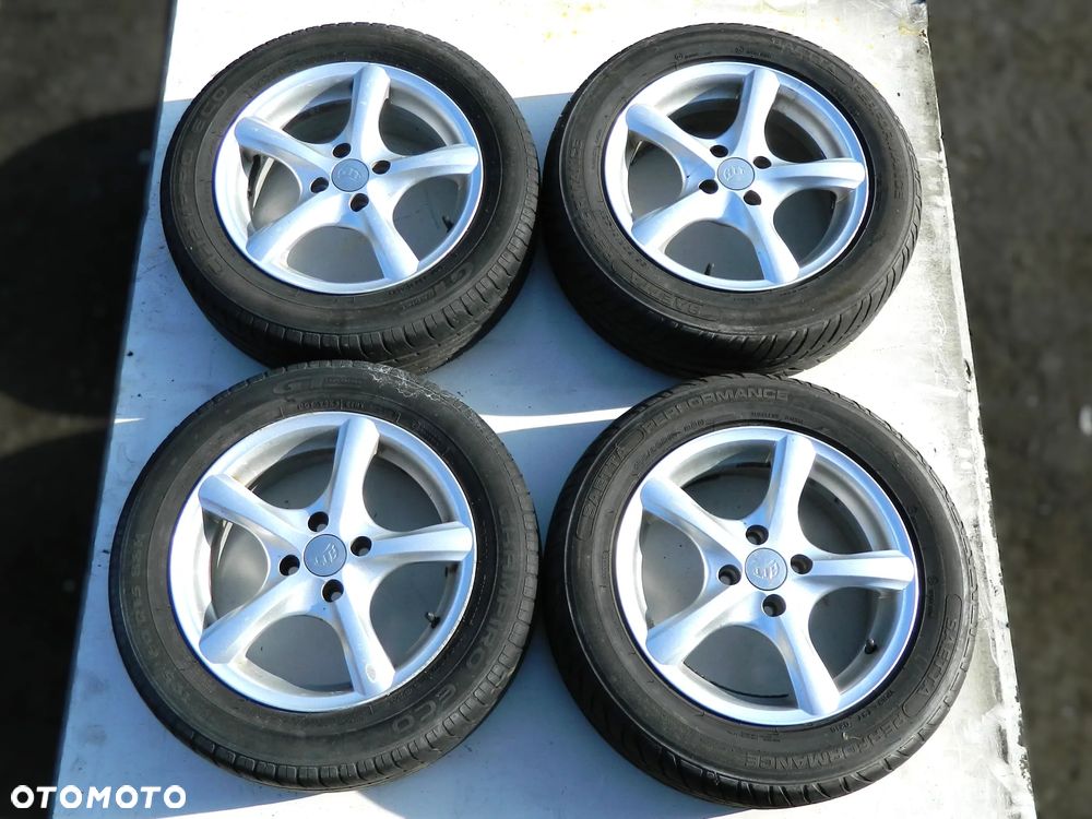 Felgi ALUMINIOWE 4x98 15" 6jx15H2 ET35 ATT 540 Fiat Grande Punto Evo