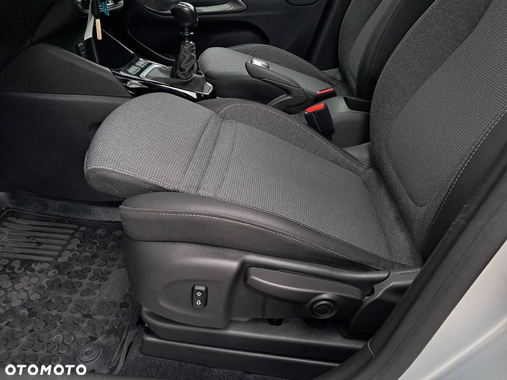 Opel Crossland 1.2 T Elegance - 27