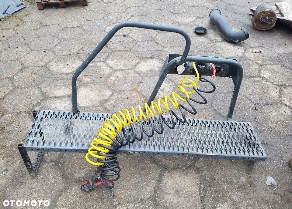 PODEST BLACHA NA RAME GNIAZDA DAF 45 55 LF - 2