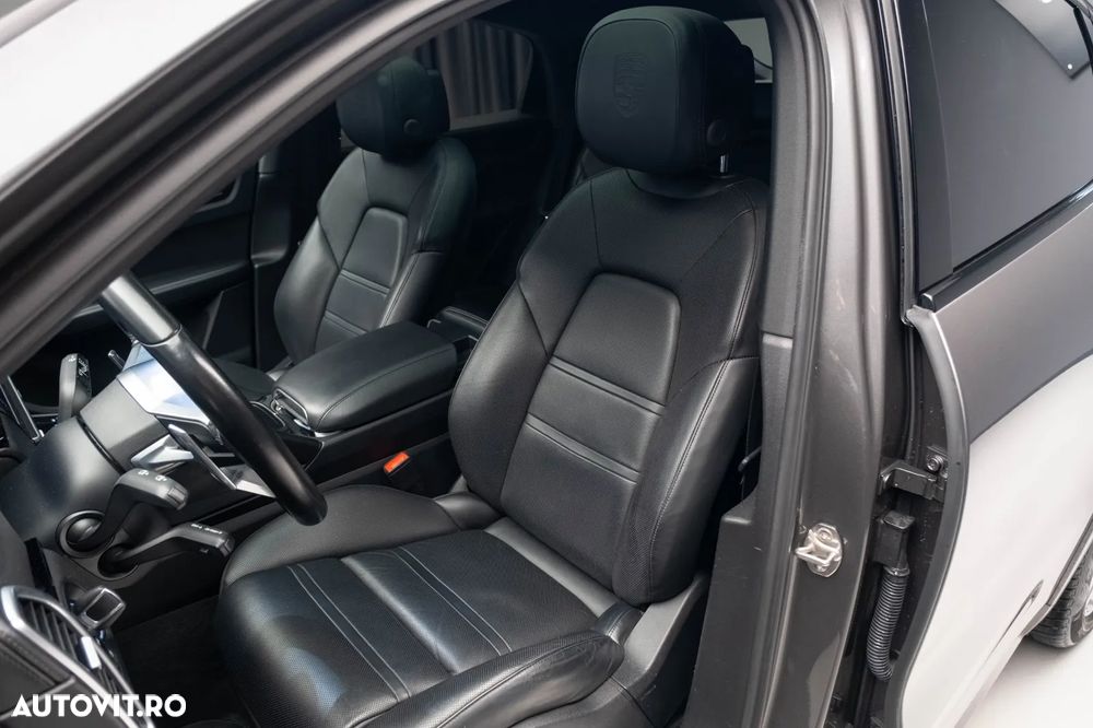 Porsche Cayenne Coupe - 29