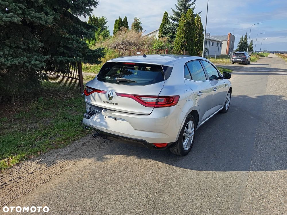 Renault Megane ENERGY TCe 130 EXPERIENCE - 6