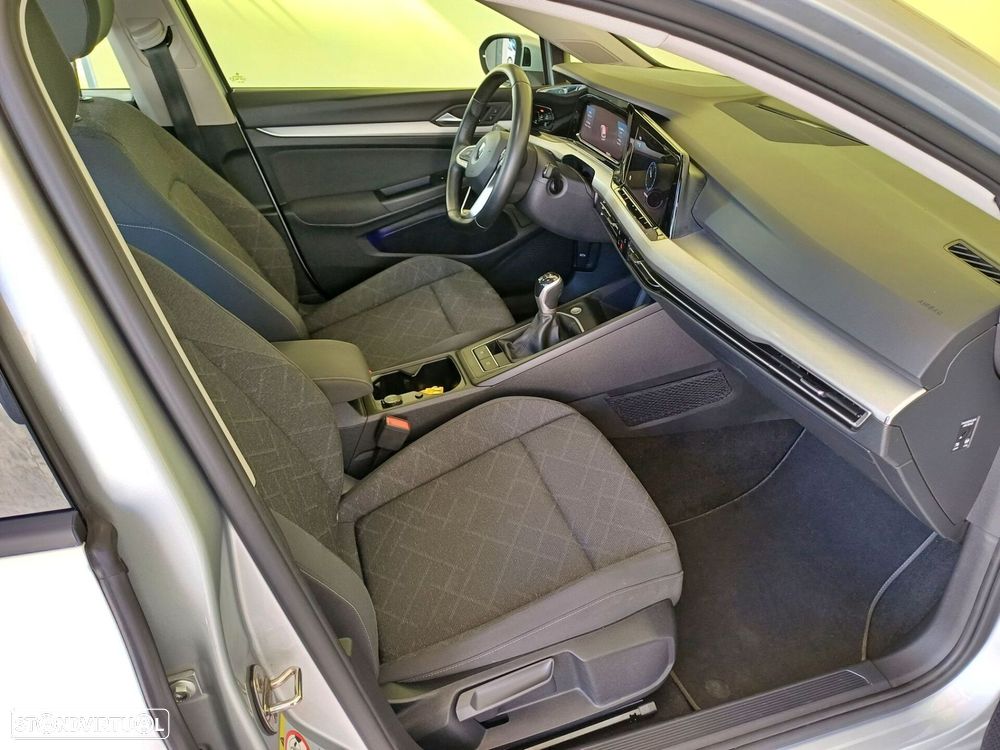 VW Golf Variant 2.0 TDi - 6