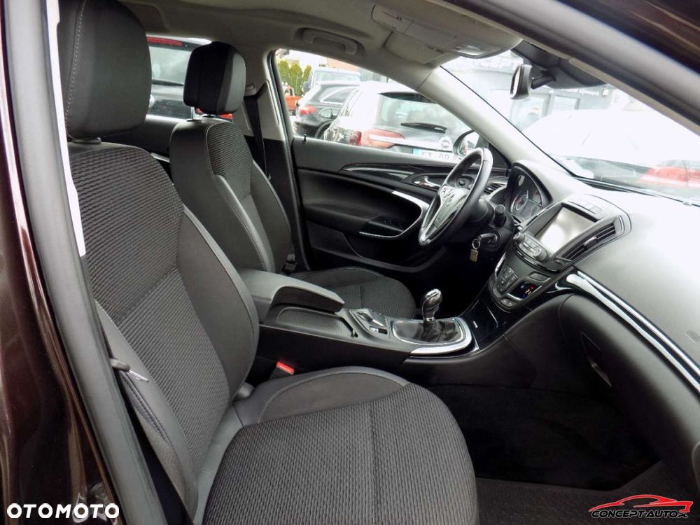Opel Insignia - 22