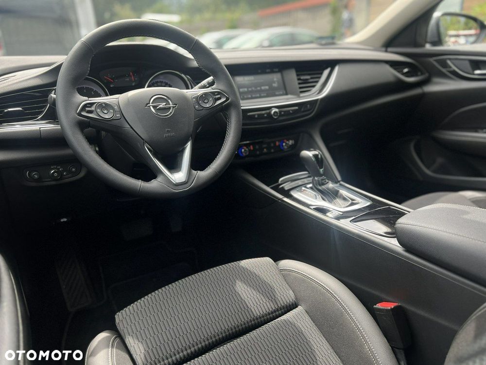 Opel Insignia 1.5 T Elite S&S - 12