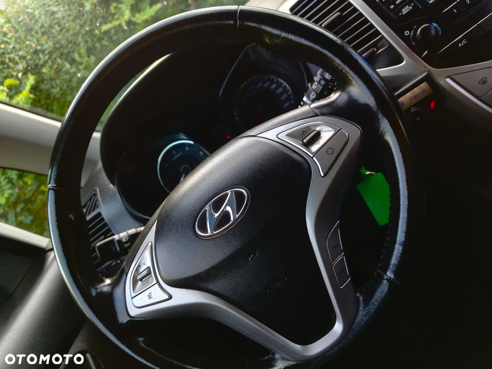 Hyundai ix20 - 21