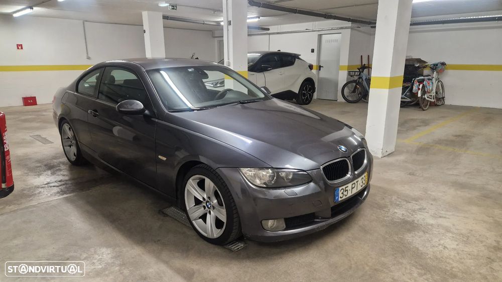 BMW 320 i Coupe - 20