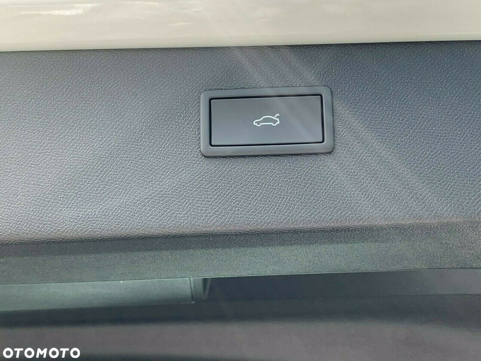 Cupra Formentor 1.5 eTSI mHEV DSG - 36