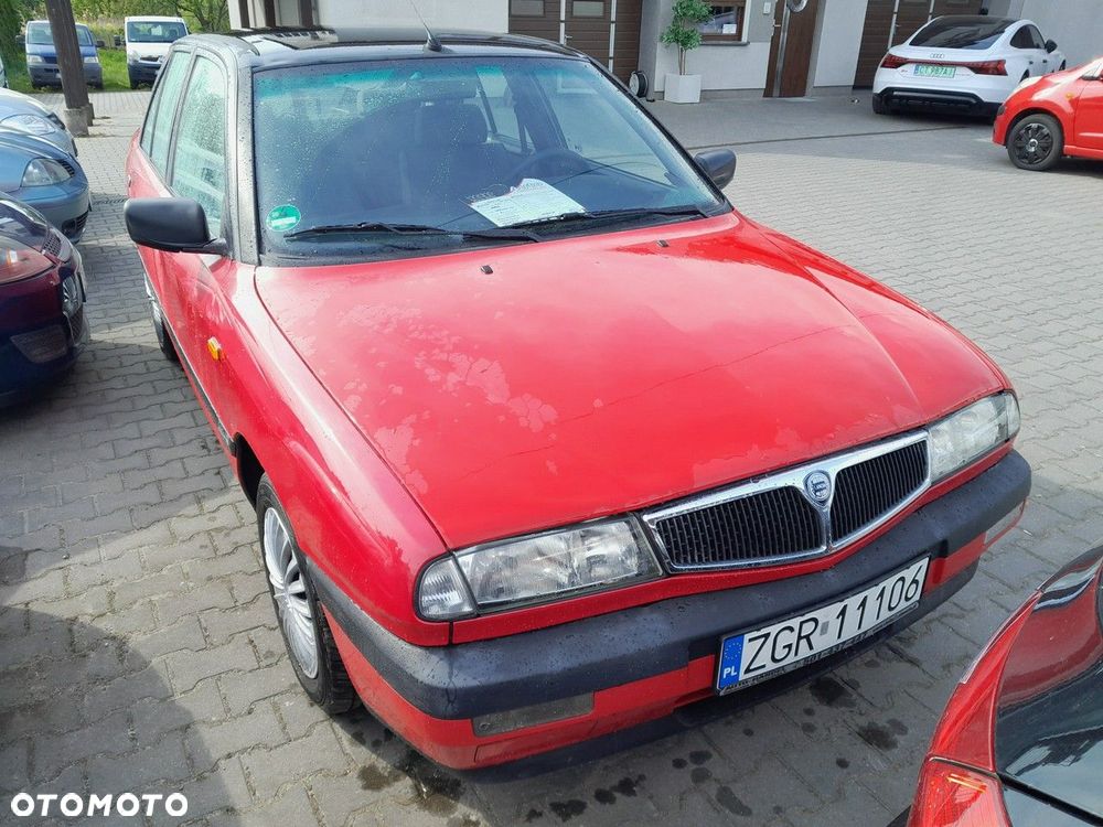 Lancia Delta 1600 i.e - 2