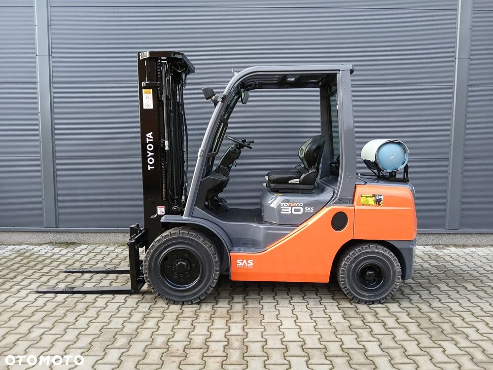 Toyota 02-8FGF30 - 9