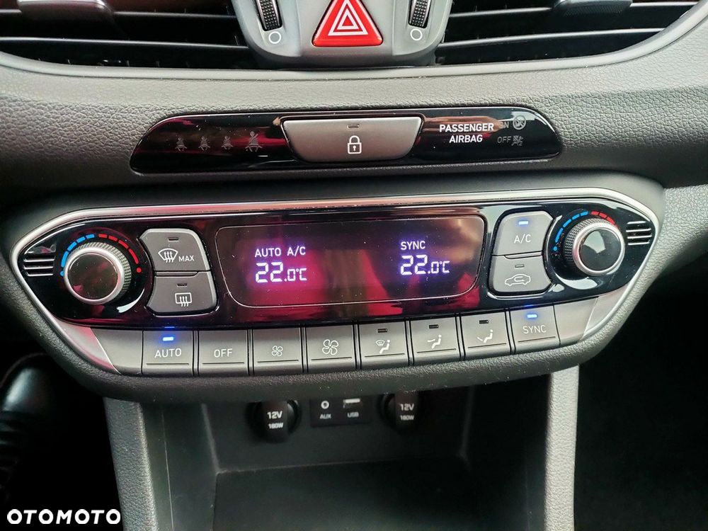 Hyundai i30 1.4 T-GDI Premium - 27