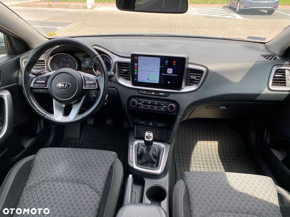 Kia Ceed 1.6 CRDi mHEV L - 29