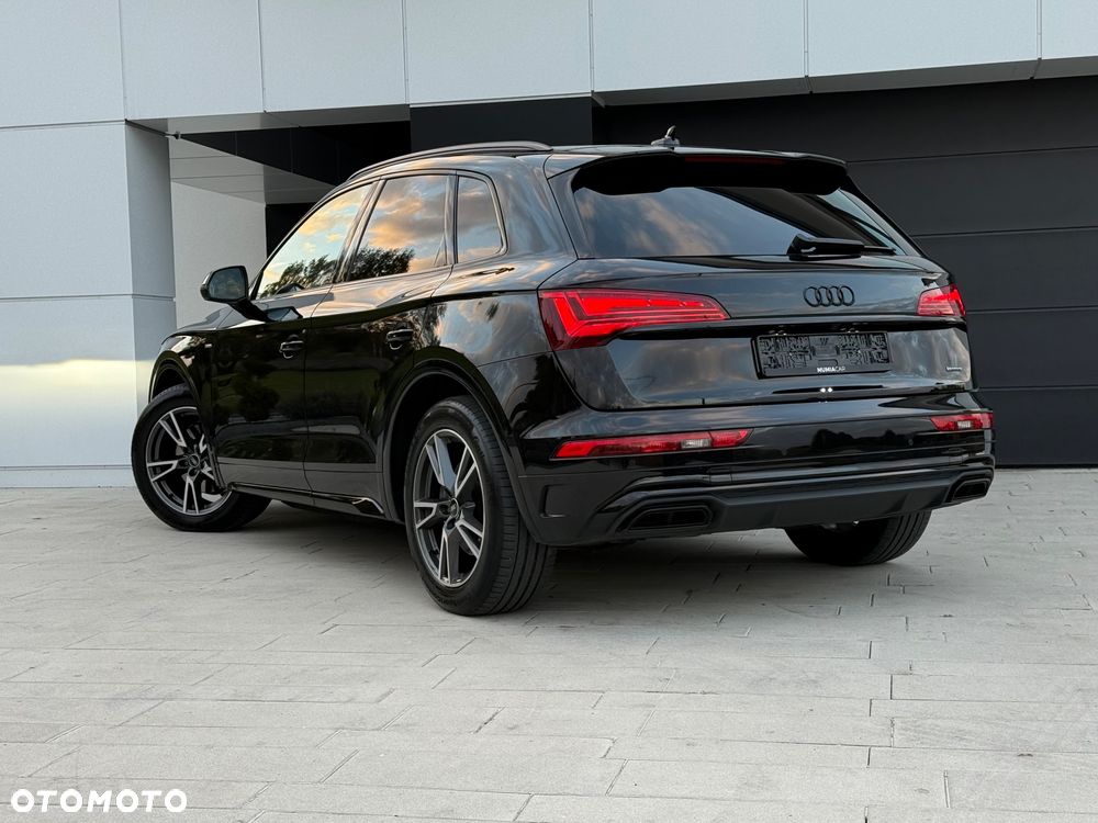 Audi Q5 40 TDI quattro S tronic S line business - 24