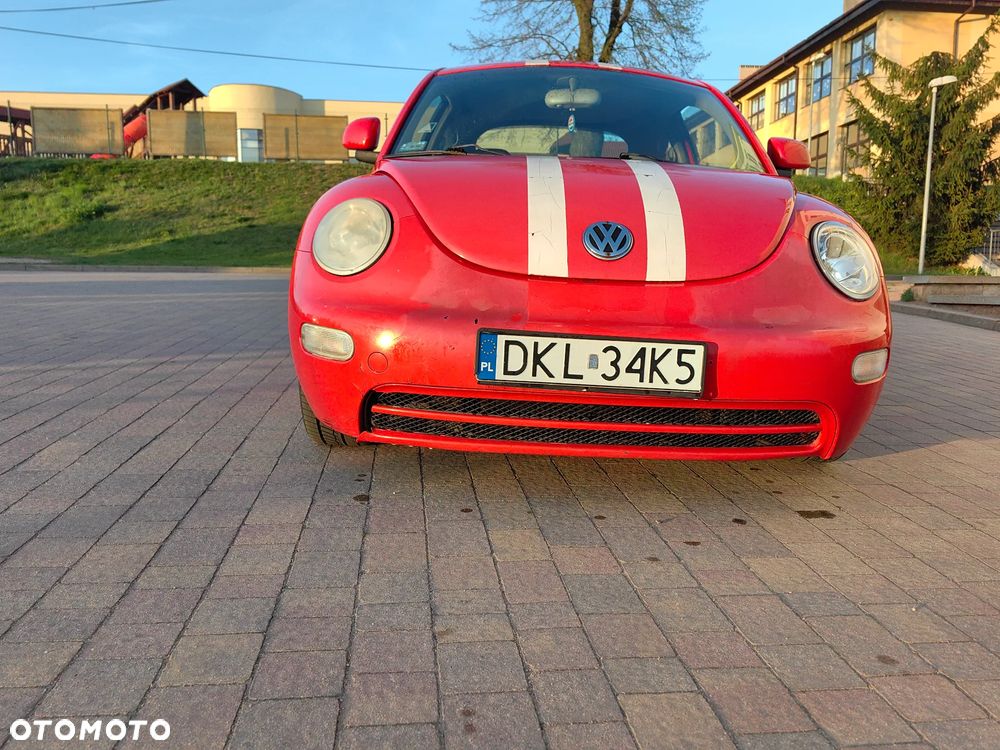Volkswagen New Beetle - 12