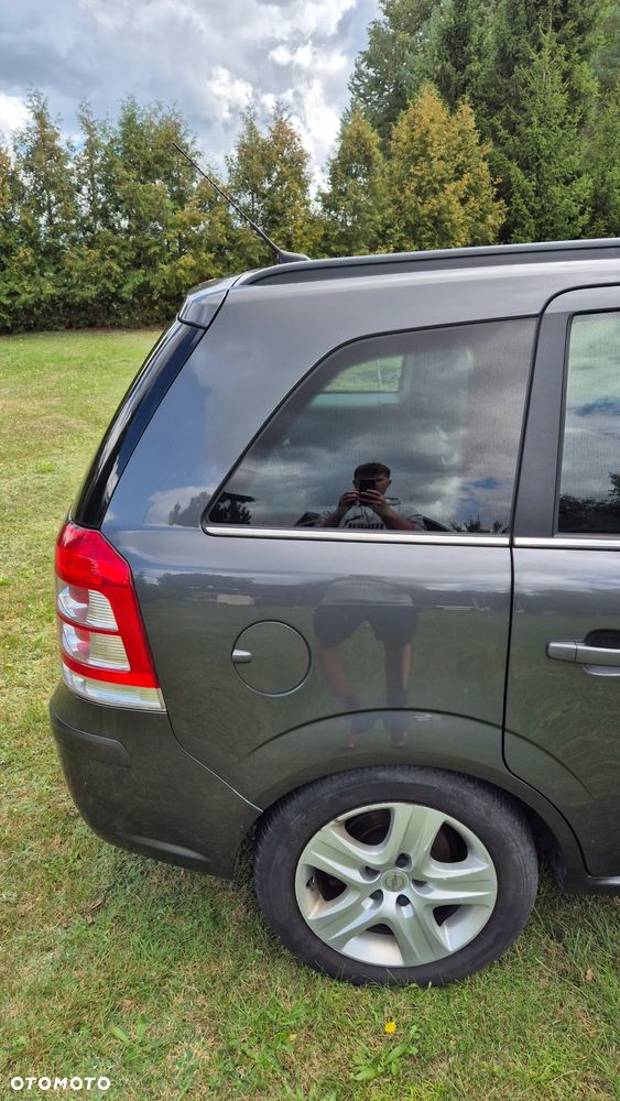 Opel Zafira 1.7 CDTI 111 - 10