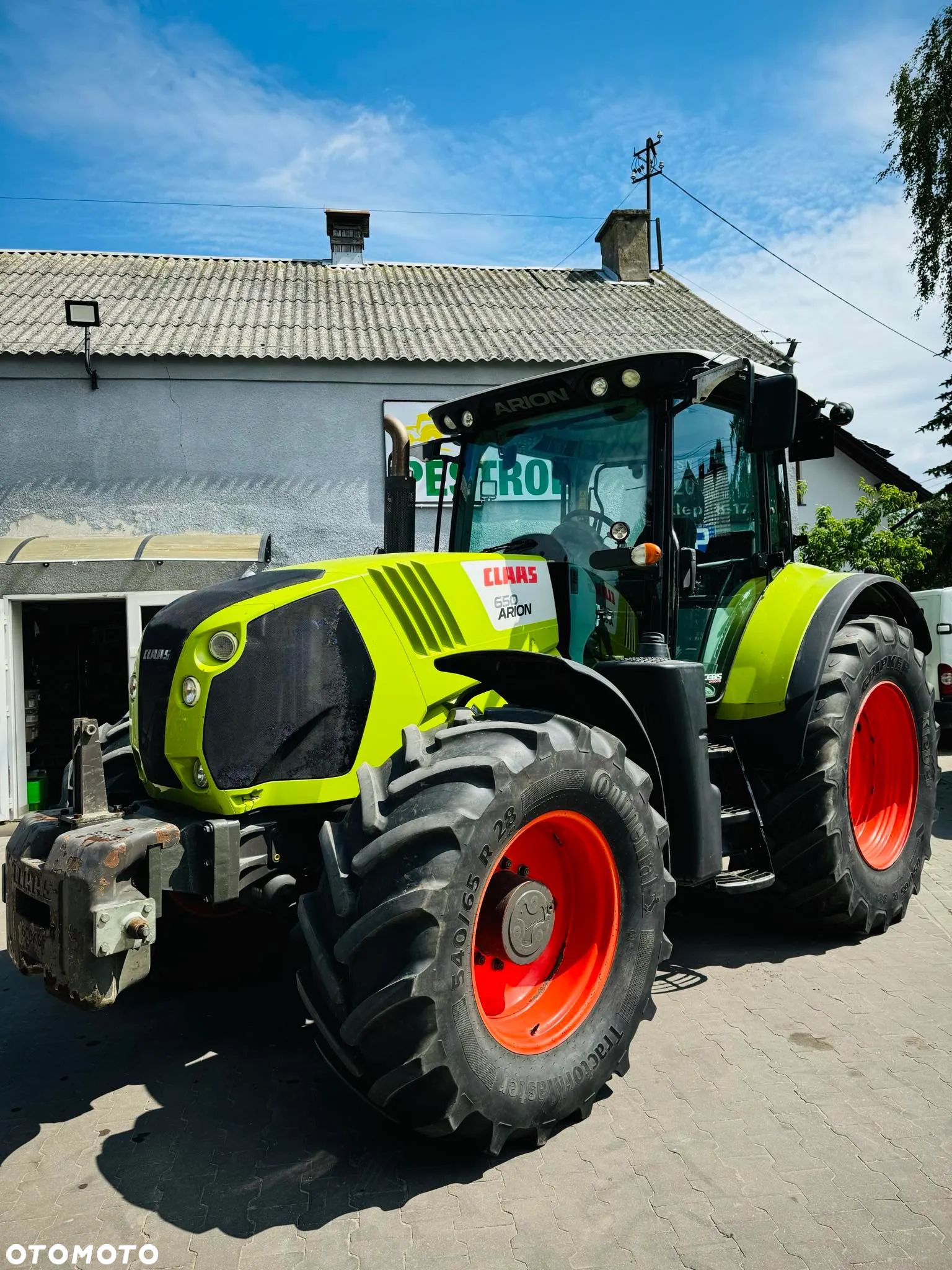 Claas Arion 650 - 1