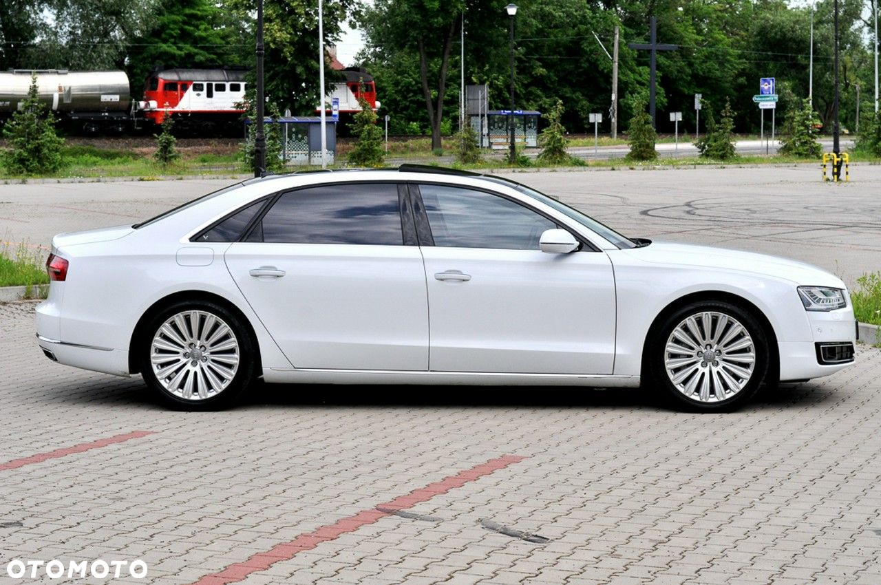 Audi A8 - 5