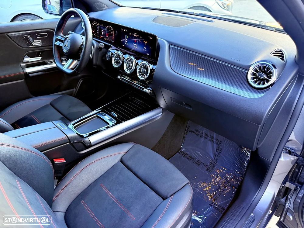 Mercedes-Benz GLA 200 AMG Line - 25
