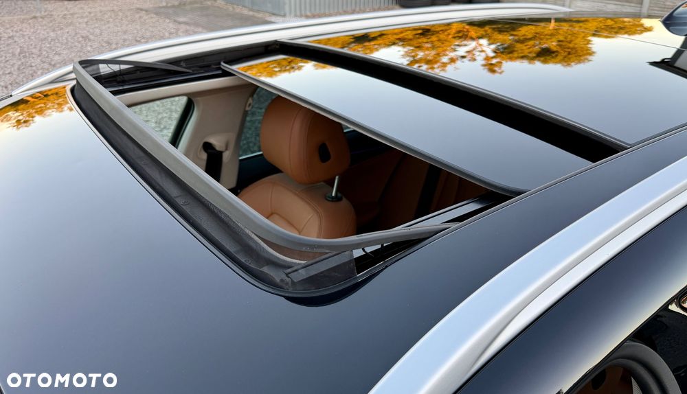 BMW Seria 5 525d Luxury Line - 19